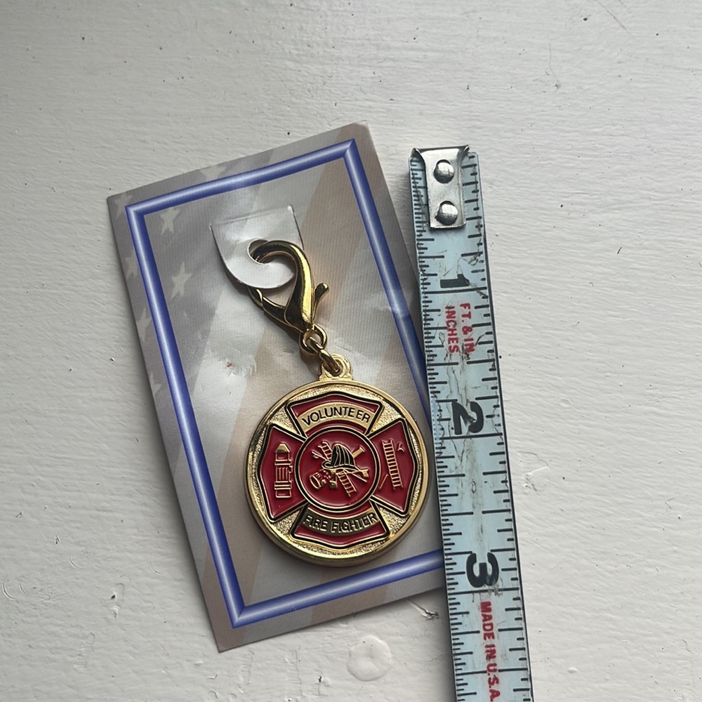 Volunteer Firefighter Keychain - Picture 5 of 5